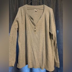 Gray women’s waffle Henley XL